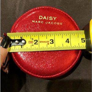 New Marc Jacobs daisy sparkling glitter Red Pouch Pochette Makeup/Cosmet…